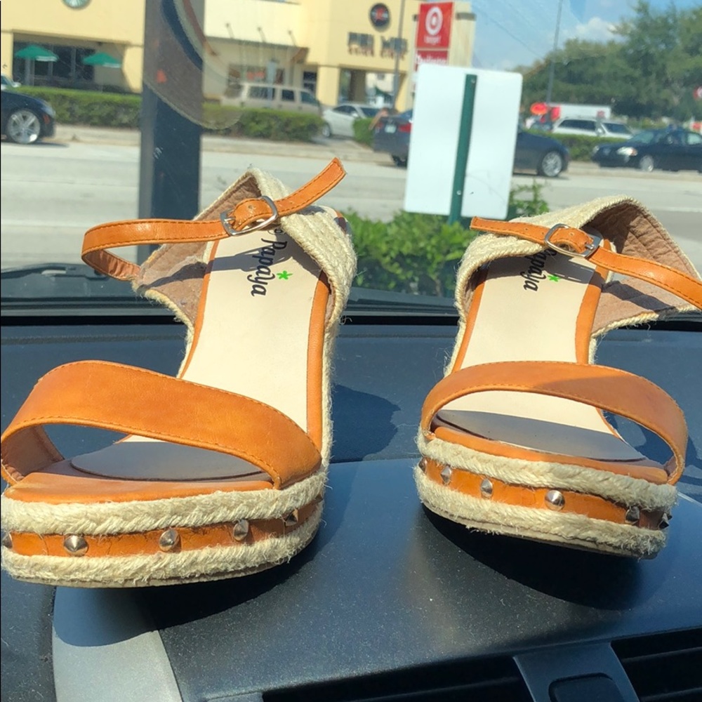 Wedges - Picture 4 of 8